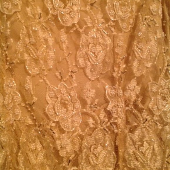 IVORY MOTHER OF THE BRIDE DRESS - SIZE 14 - Picture 3 of 4